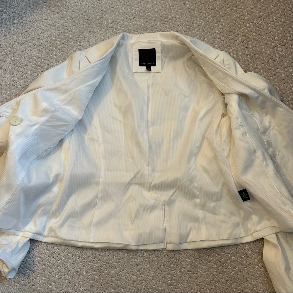 The Limited Ivory White Double-Breasted Fitted Blazer Jacket | Medium - Picture 5 of 8